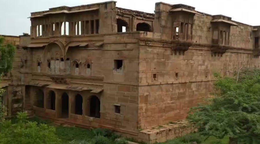 Fatehgarh fort, Jaisalmer, Rajasthan - Vushii.com Fatehgarh fort, Jaisalmer, Rajasthan - Vushii.com